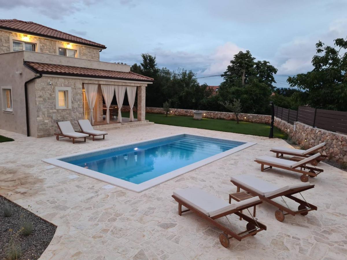 Villa Lulu Kamena Villa S Maslinikom Otok Krk Dobrinj Selo Gostinjac Krk Town Exterior photo