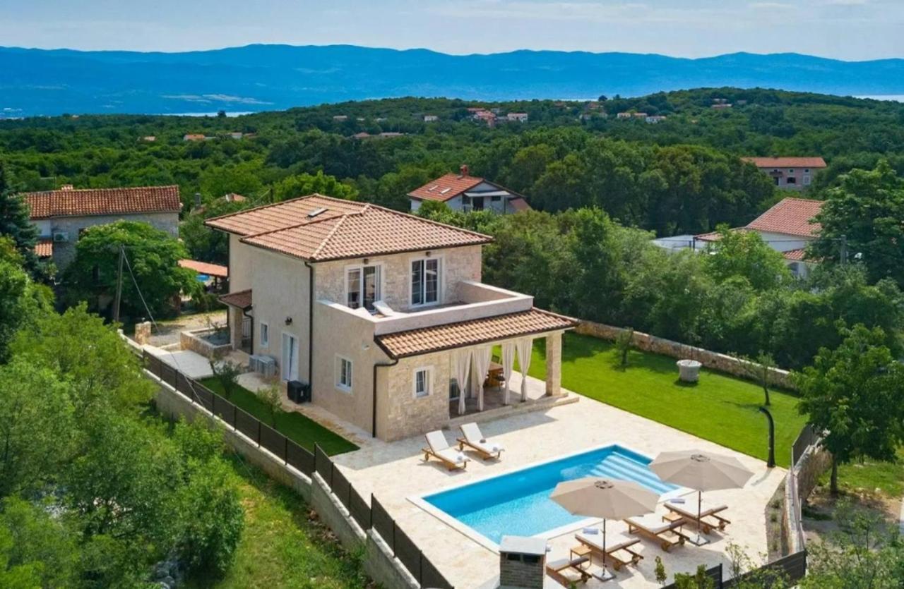 Villa Lulu Kamena Villa S Maslinikom Otok Krk Dobrinj Selo Gostinjac Krk Town Exterior photo